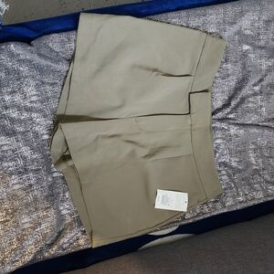 a new day Women's Olive Green Shorts